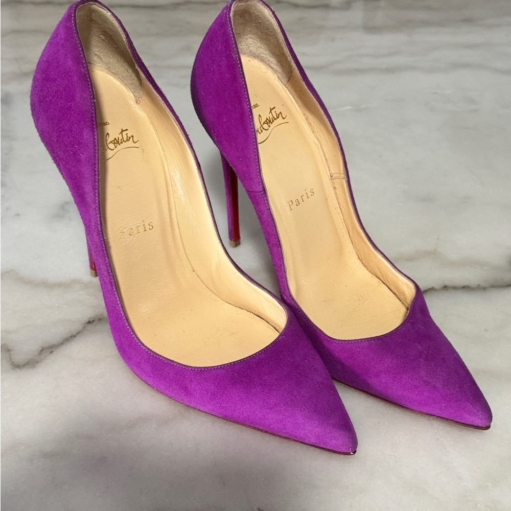 Rare Christian Louboutin So Kate Purple Suede Stiletto Heels